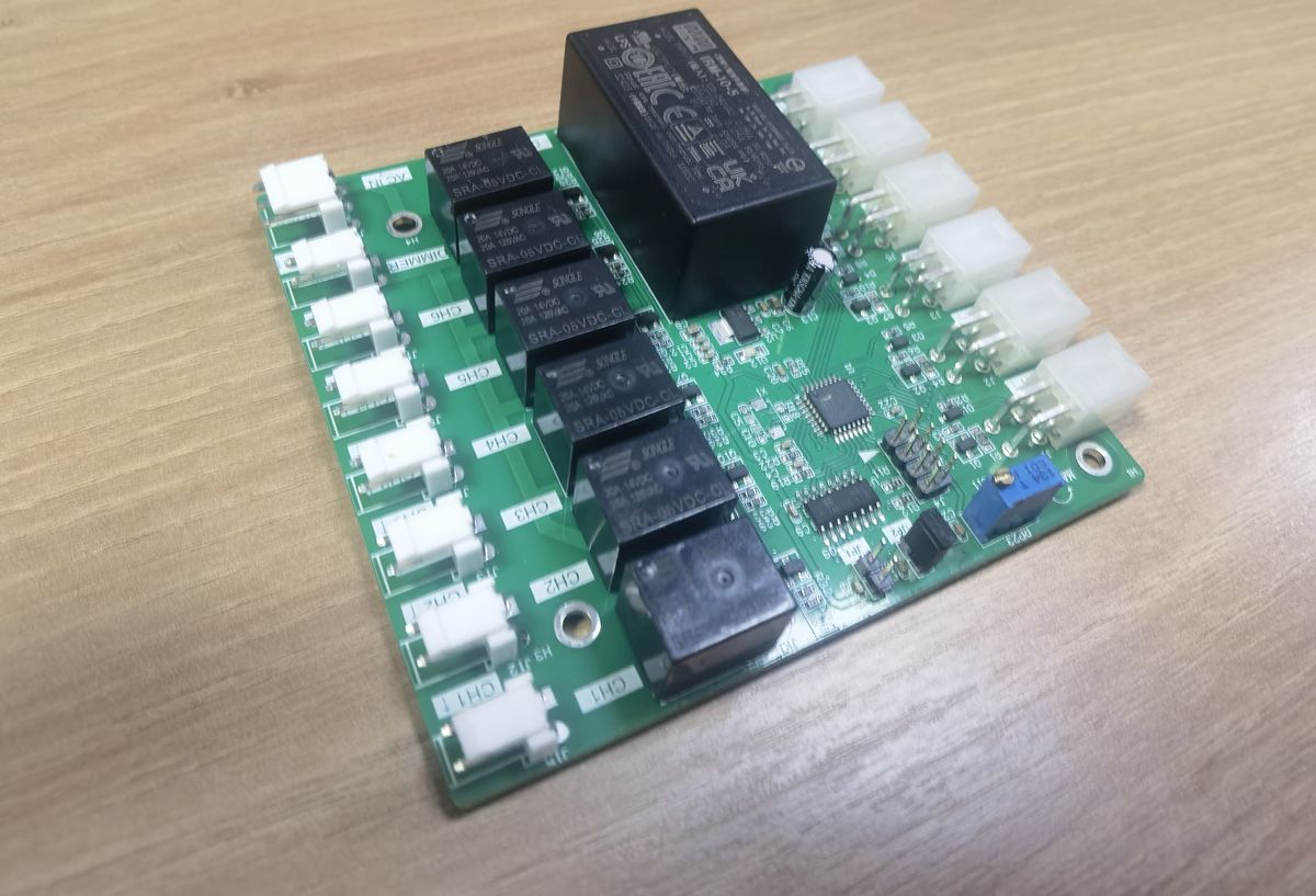 Bulb Control Board — View 2